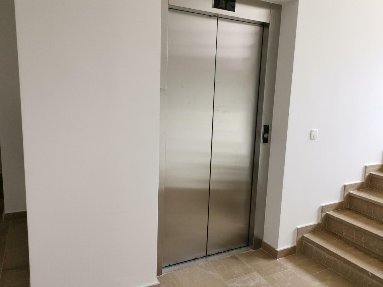 Apartman Maximus Budva Buitenkant foto